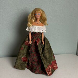 1980's Mattel Superstar Barbie 1966 Twist N Turn Malaysia Body No Date on Head